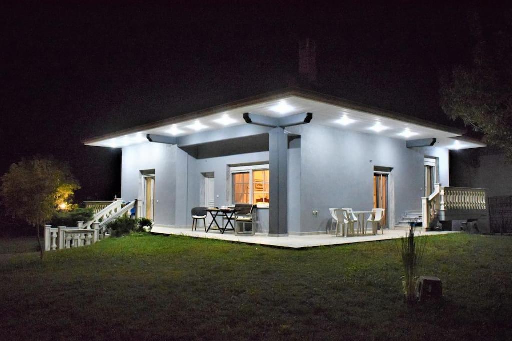 Appartamento Deppy'S House Κοντά Στα Λουτρά Πόζαρ Chrysi Esterno foto